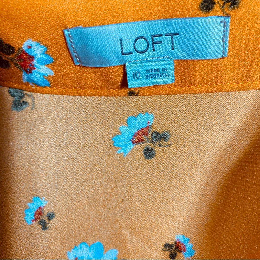LOFT Floral Wrap Skirt - Picture 6 of 7